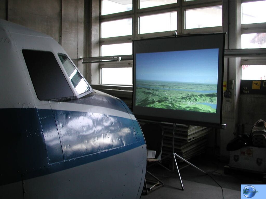 Super Constellation outside visuals